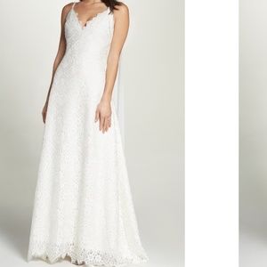 Foxiedox White Chiffon Sash Scalloped Lace Gown